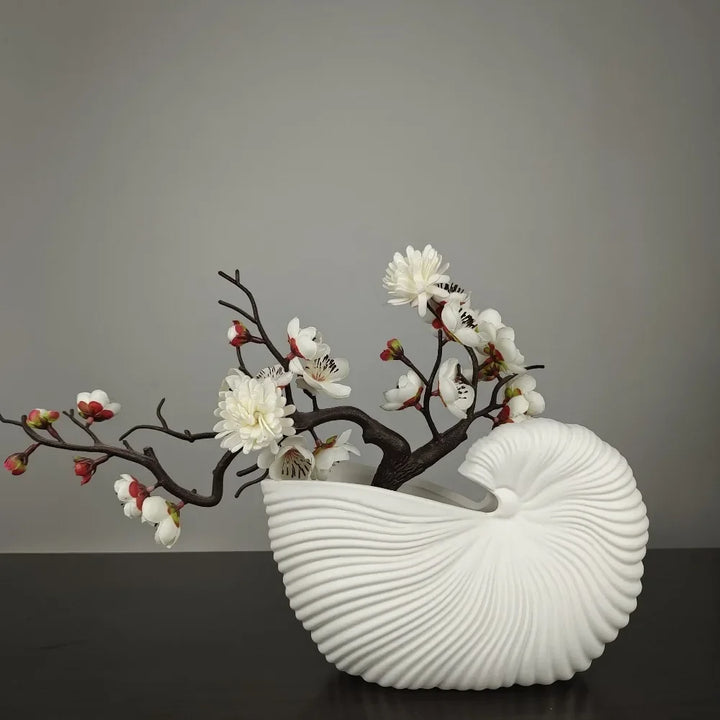 Shell Grace Ceramic Vase