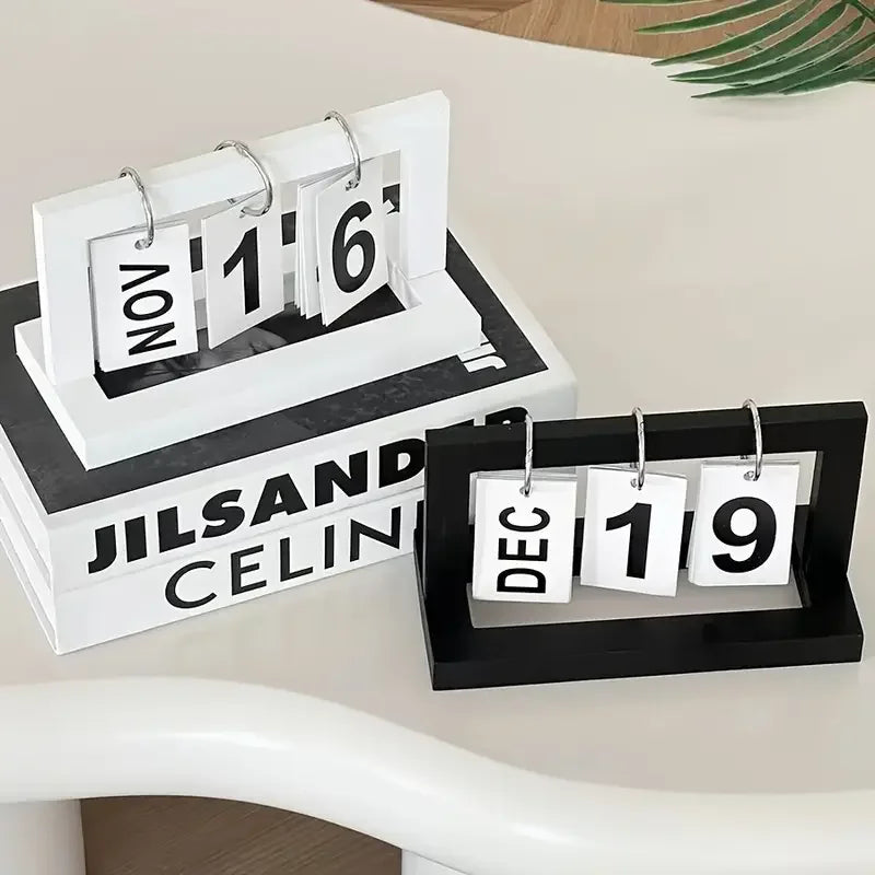 Office Decoration Wooden Calendar